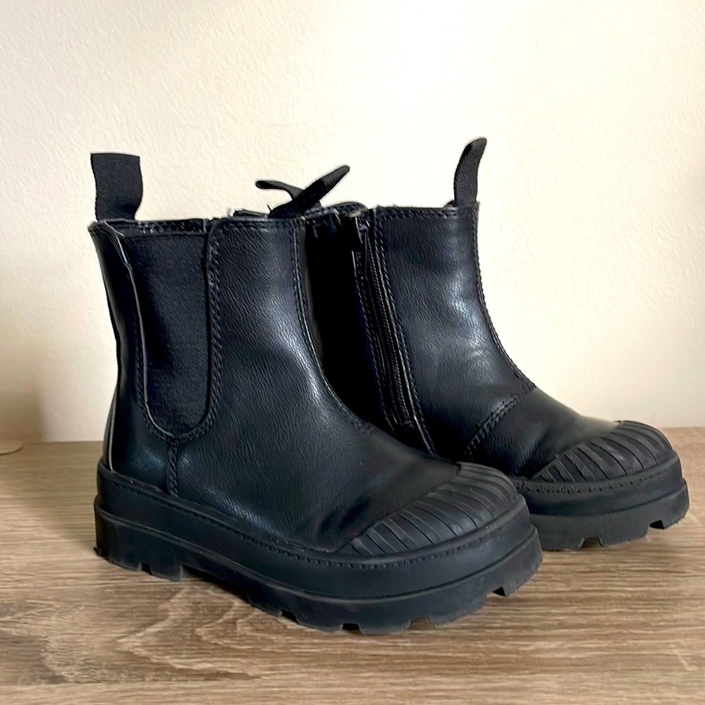 H&M Kids Chelsea Boots sz 9